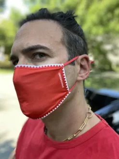 ADULT VERTICAL SHARK (RED) FORM-FITTING FACE MASK