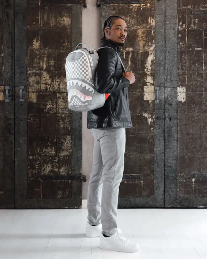 AIR TO THE THRONE JETSET BACKPACK (DLXV)