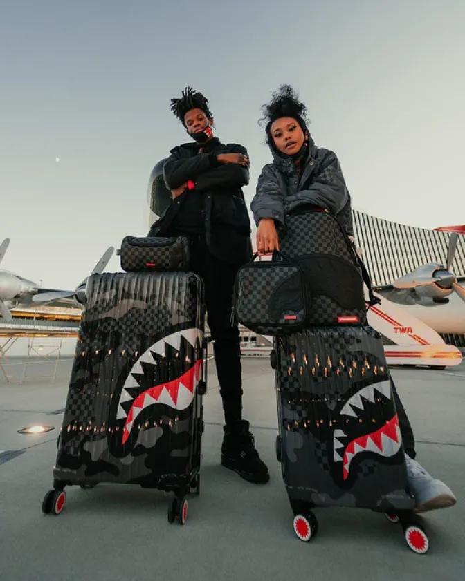 3AM SHARKNAUTICS 22u201d CARRY-ON LUGGAGE