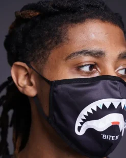 BITE ME SHARK (BLK) POLYESTER FACE MASK