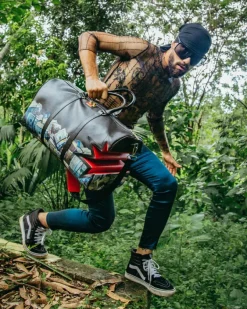 $HARKBITE LARGE DUFFLE