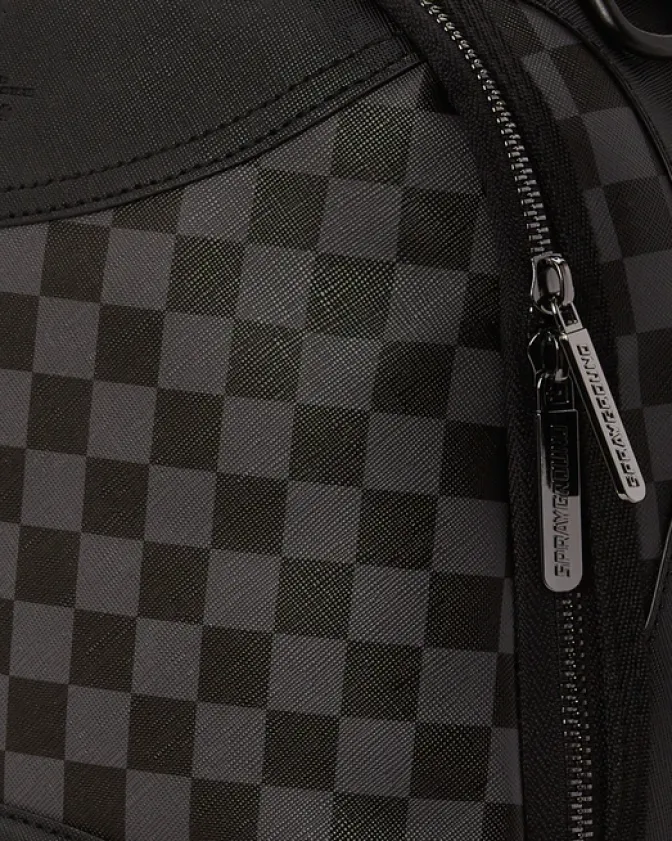 HENNY AIIR TO THE THRONE BACKPACK (DLXV)