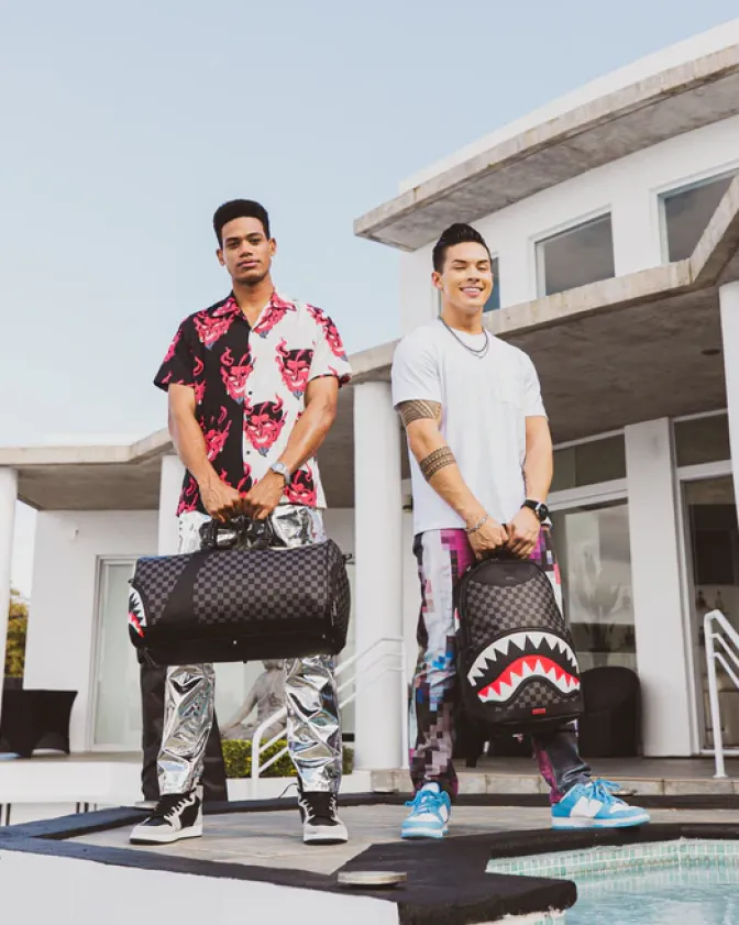 HENNY AIIR TO THE THRONE BACKPACK (DLXV)