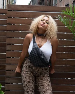 HENNY BLACK SAVVY CROSSBODY