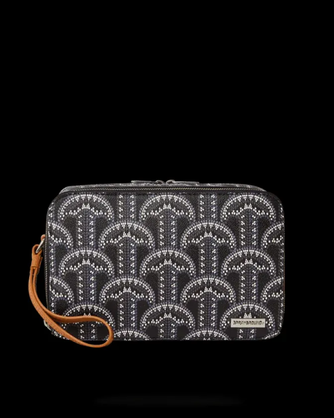 ILLUCHAINS TOILETRY BAG