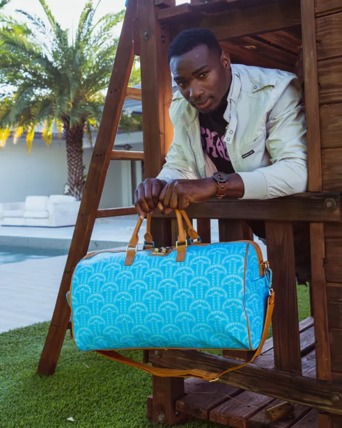 ILLUCHAINS TURQ DUFFLE