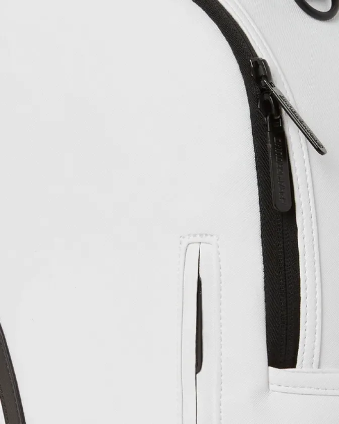 SCREAM SHARK ART PIECE BACKPACK (DLXV)