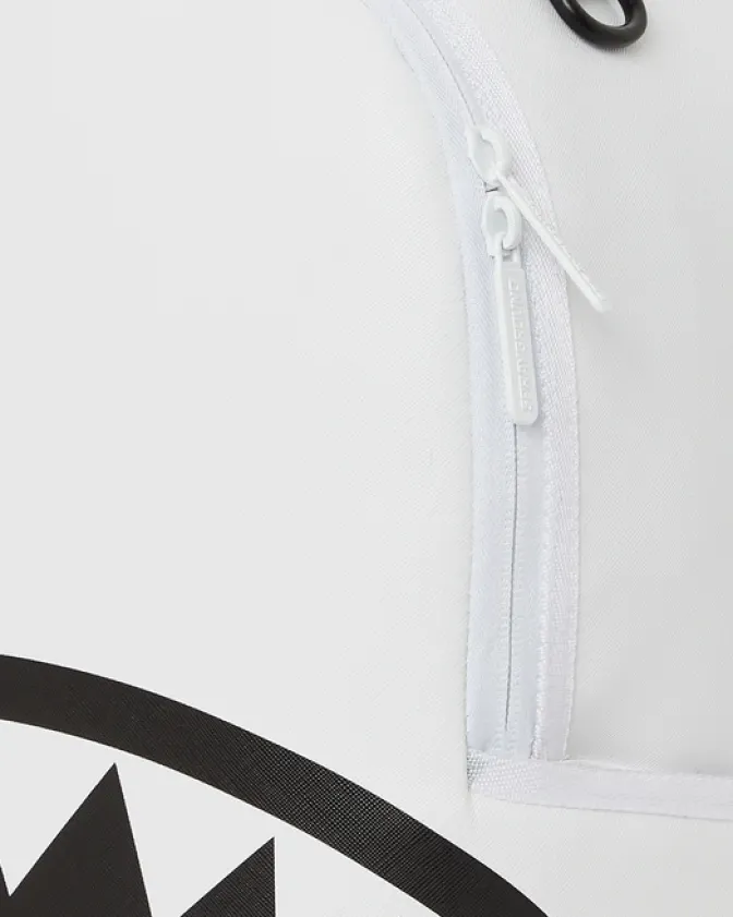 SHARK CENTRAL (WHT) BACKPACK (DLXV)