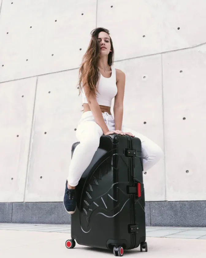 SHARKITECTURE MOLDED 29u201d FULL-SIZE LUGGAGE
