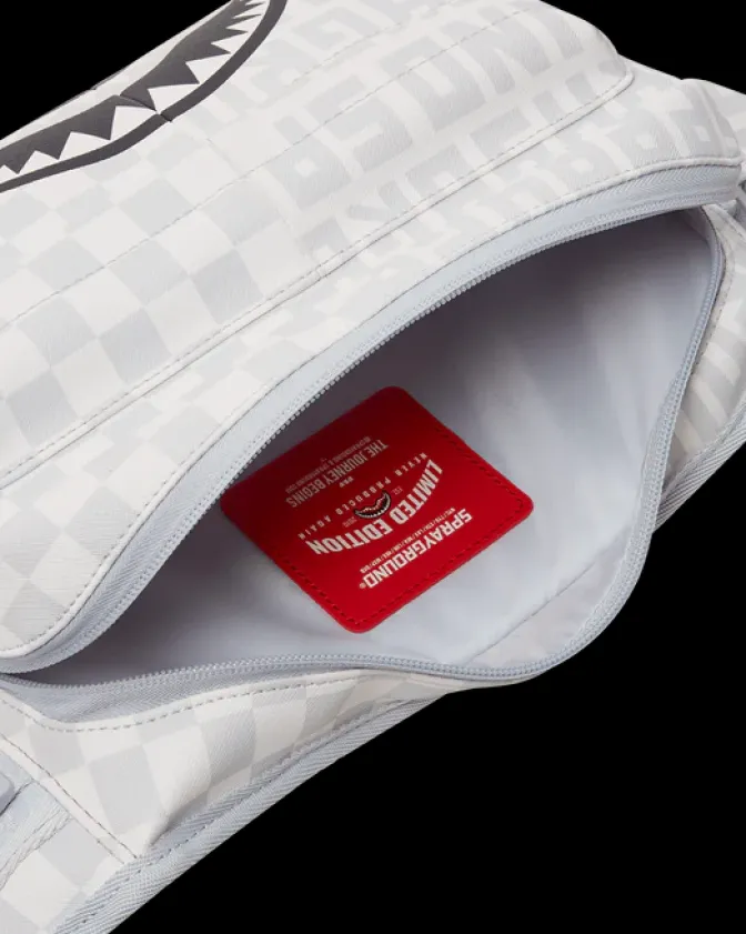 SPLIT THE CHECK (PEARL) CARGO CROSSBODY