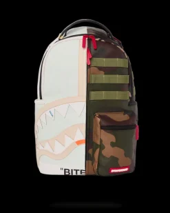 SPLIT WEIRD BACKPACK (DLXV)