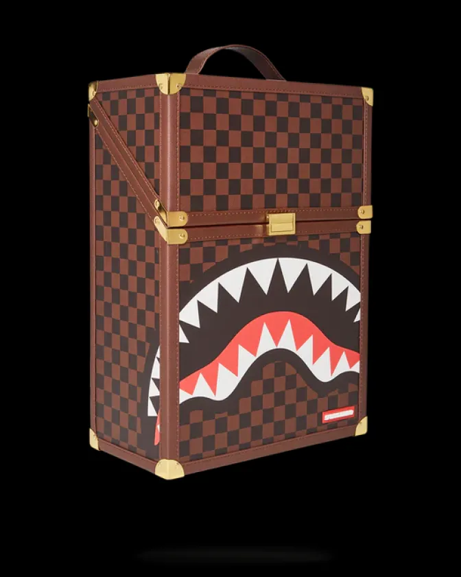 THE CHATURANGA SHARK 1900 BACKPACK