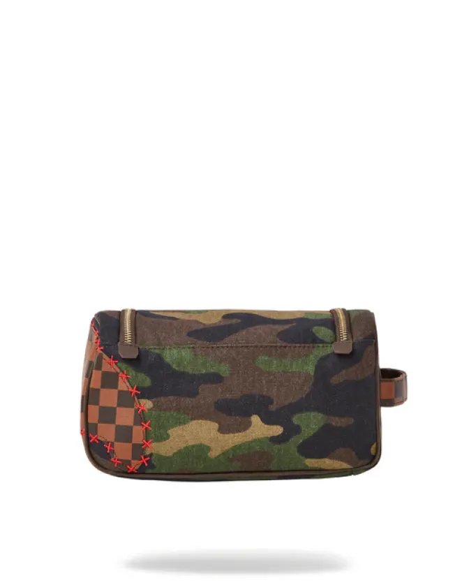 THE PARADOXX SHARK TOILETRY BAG