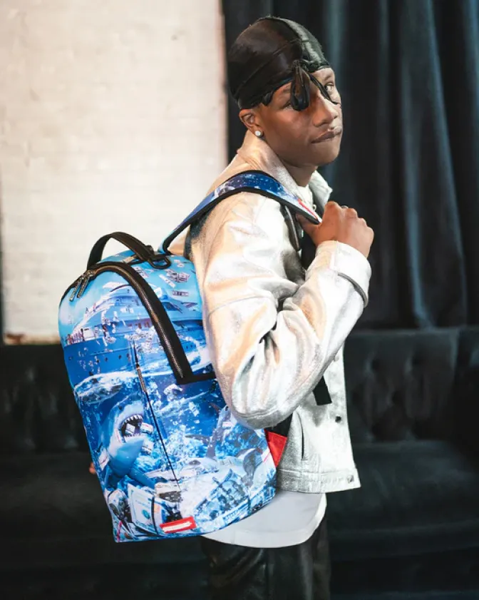 THE SHARK PARTY BACKPACK (DLXV)
