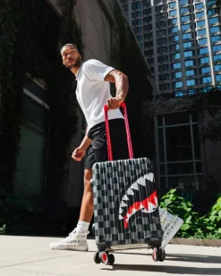 VANQUISH II SHARKNAUTICS HARDSHELL CARRY-ON LUGGAGE